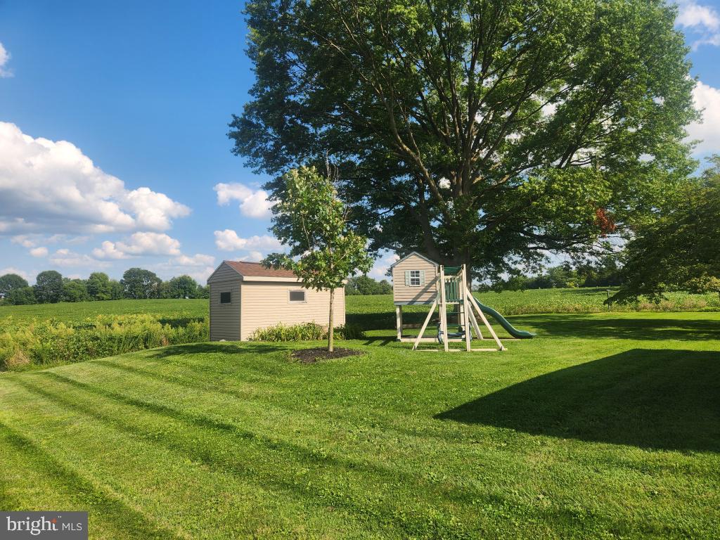 326 Pinkerton Road Mount Joy, PA 17552 - Photo 6 of 55 Gallery Image 6