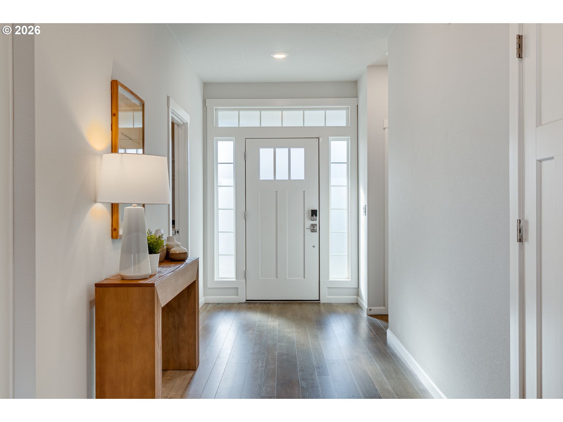 116 Northeast 19th Avenue Canby, OR 97013 - Photo 3 of 44 Entrance/Foyer
