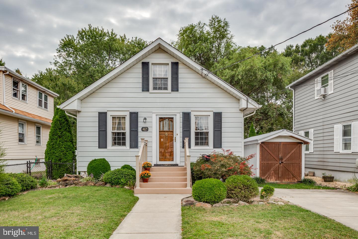 42 East Nicholson Road Audubon, NJ 08106 - Photo 1 of 27