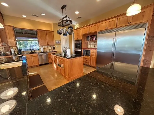 $1,453,000 | 306 Charles Road, Kerrville, TX 78028