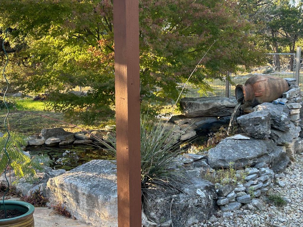 306 Charles Road Kerrville, TX 78028 - Photo 36 of 50