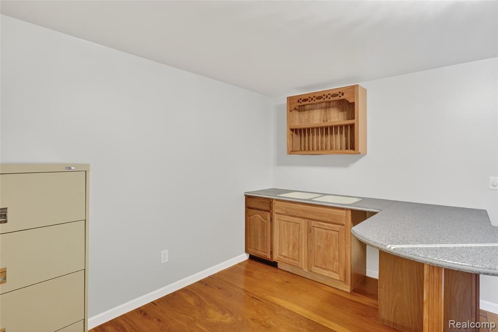 9624 Bridge Lake Road Clarkston, MI 48348 - Photo 13 of 70 Gallery Image 13