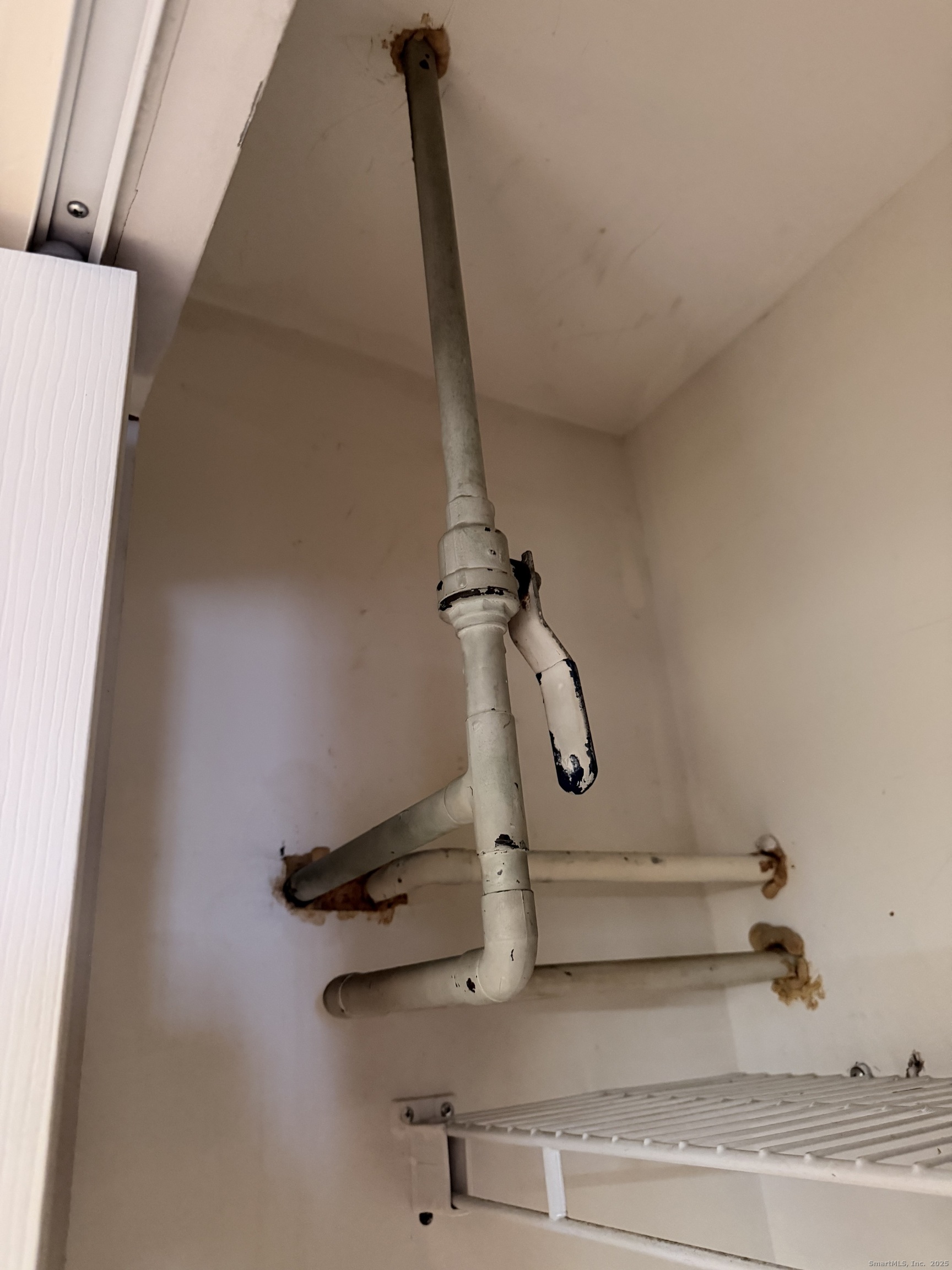 850 Atlantic Street, Unit 208 Bridgeport, CT 06604 - Photo 15 of 16