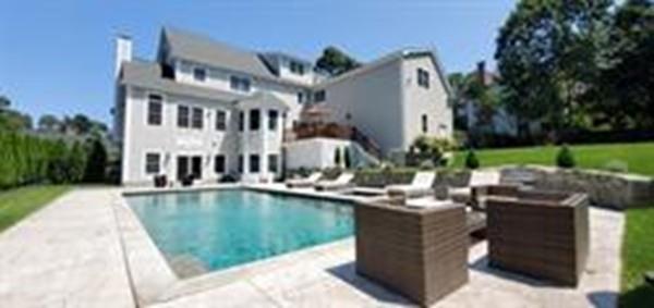 5 Wagon Wheel Road Winchester, MA 01890 - Photo 2 of 35 Gallery Image 2