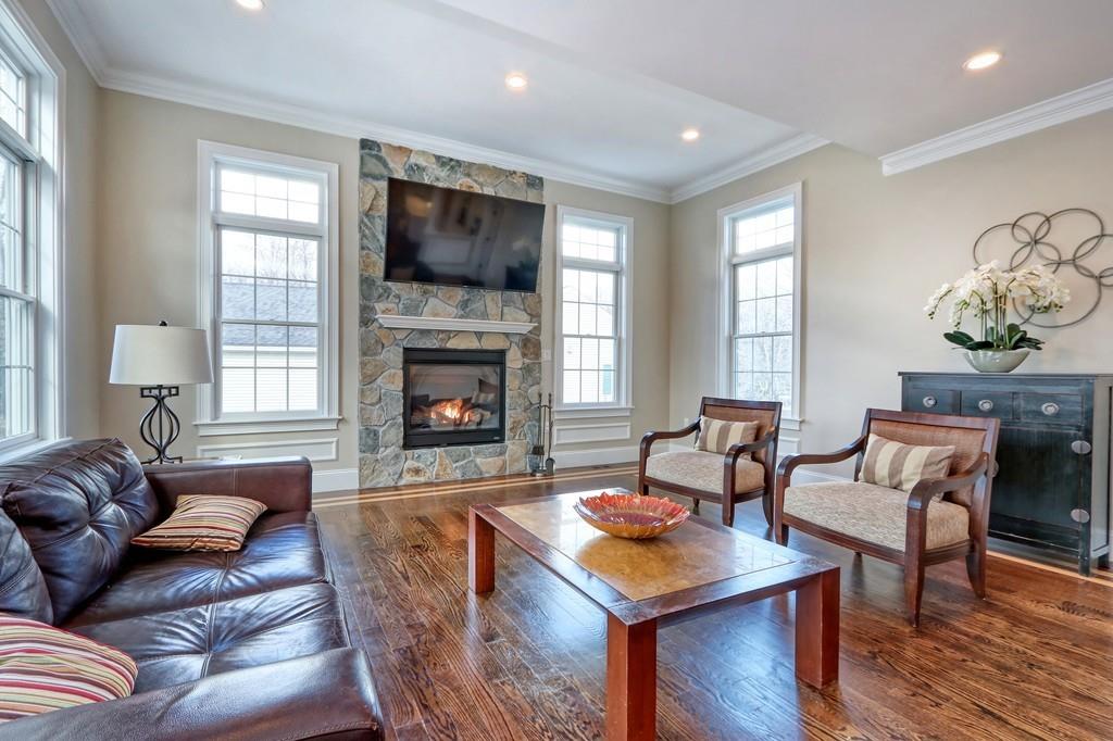 5 Wagon Wheel Road Winchester, MA 01890 - Photo 7 of 35 Gallery Image 7