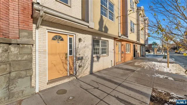 a view of a building entrance