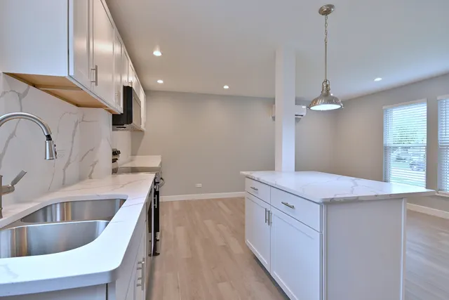 $449,000 | 7215 West Farwell Avenue, Chicago, IL 60631