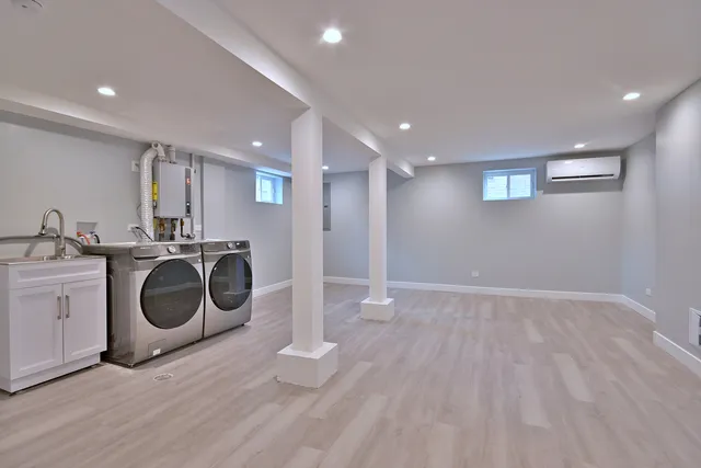 $449,000 | 7215 West Farwell Avenue, Chicago, IL 60631