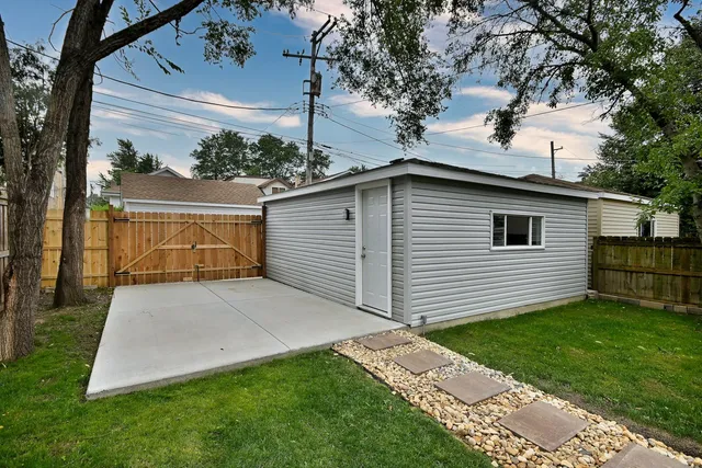 $449,000 | 7215 West Farwell Avenue, Chicago, IL 60631