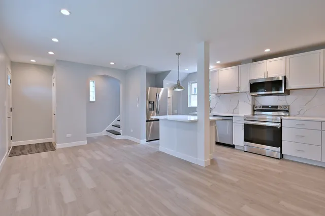 $449,000 | 7215 West Farwell Avenue, Chicago, IL 60631