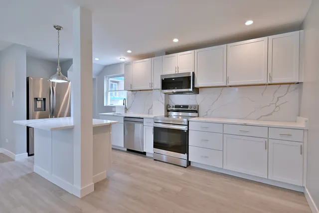 $449,000 | 7215 West Farwell Avenue, Chicago, IL 60631