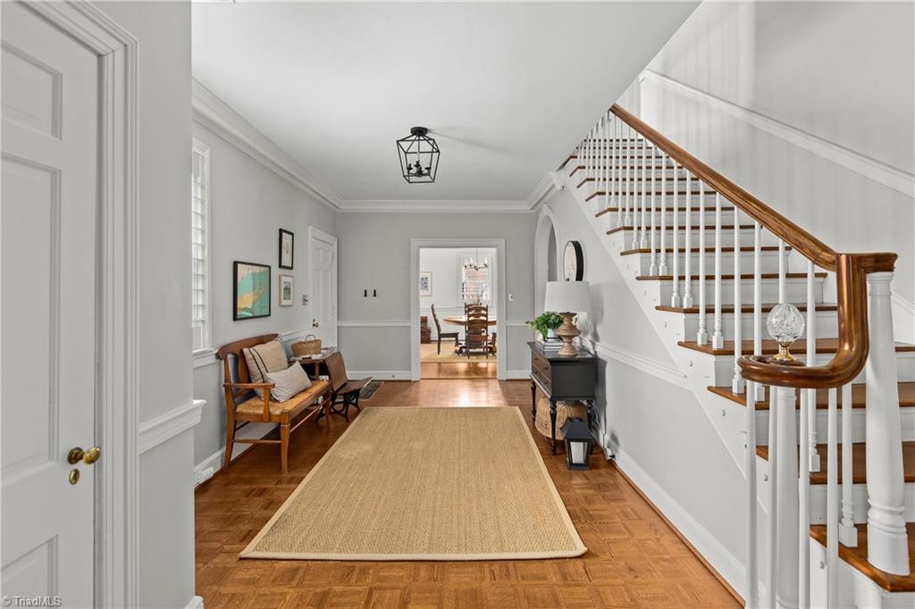 417 Hillcrest Drive High Point, NC 27262 - Photo 5 of 50