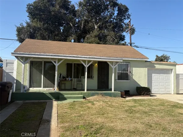 $350,000 | 803 South Mayo Avenue, Compton, CA 90221