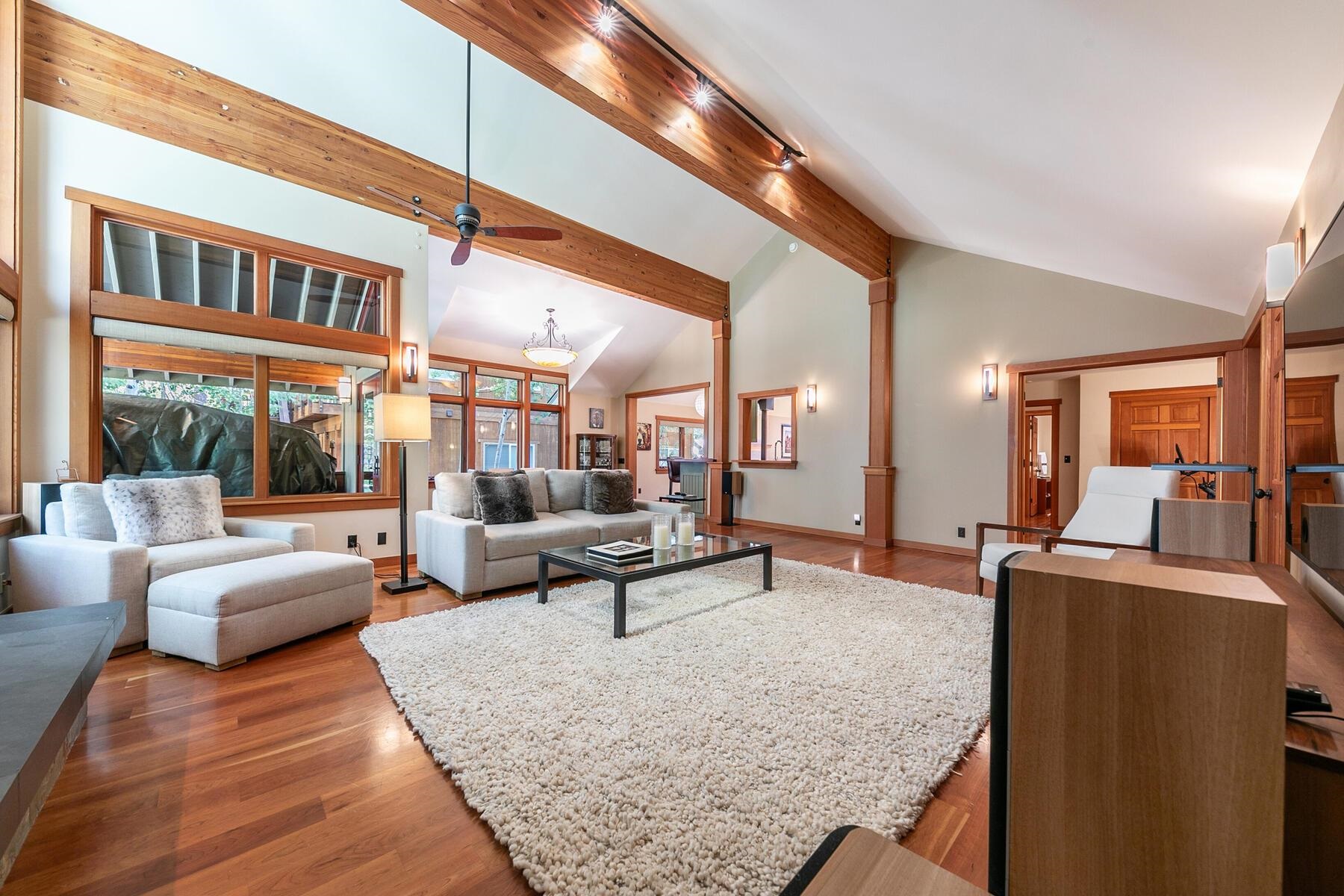 12167 Oslo Drive Truckee, CA 96161 - Photo 10 of 25 a living room with furniture and a table