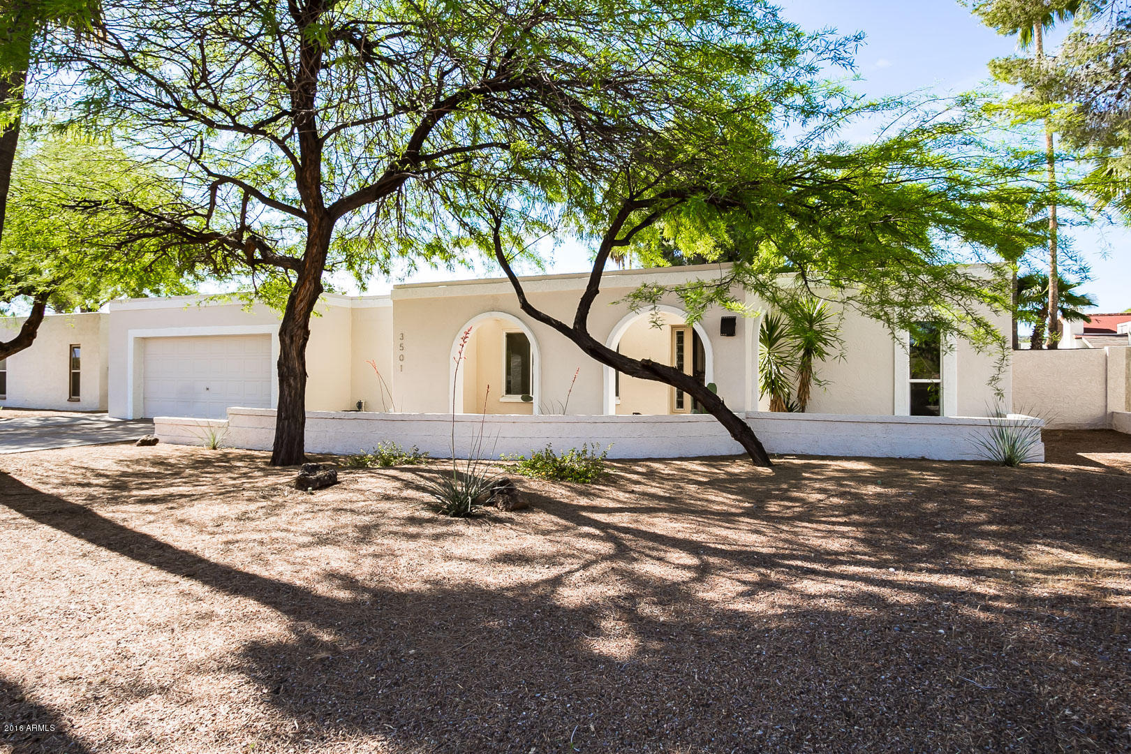 3501 East Cochise Road Phoenix, AZ 85028 - Photo 1 of 27 3501 E Cochise AZ-2