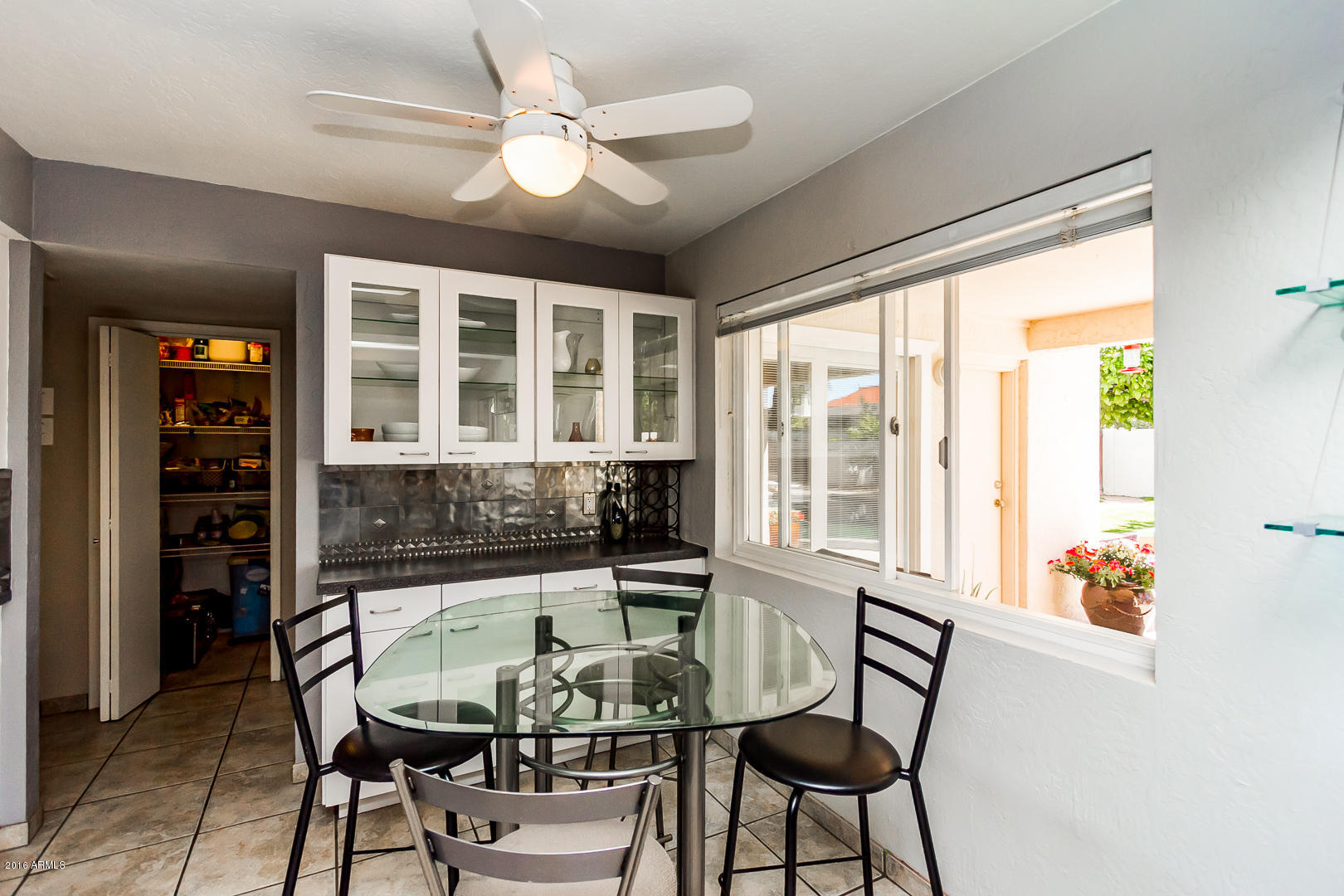 3501 East Cochise Road Phoenix, AZ 85028 - Photo 8 of 27 3501 E Cochise AZ-19