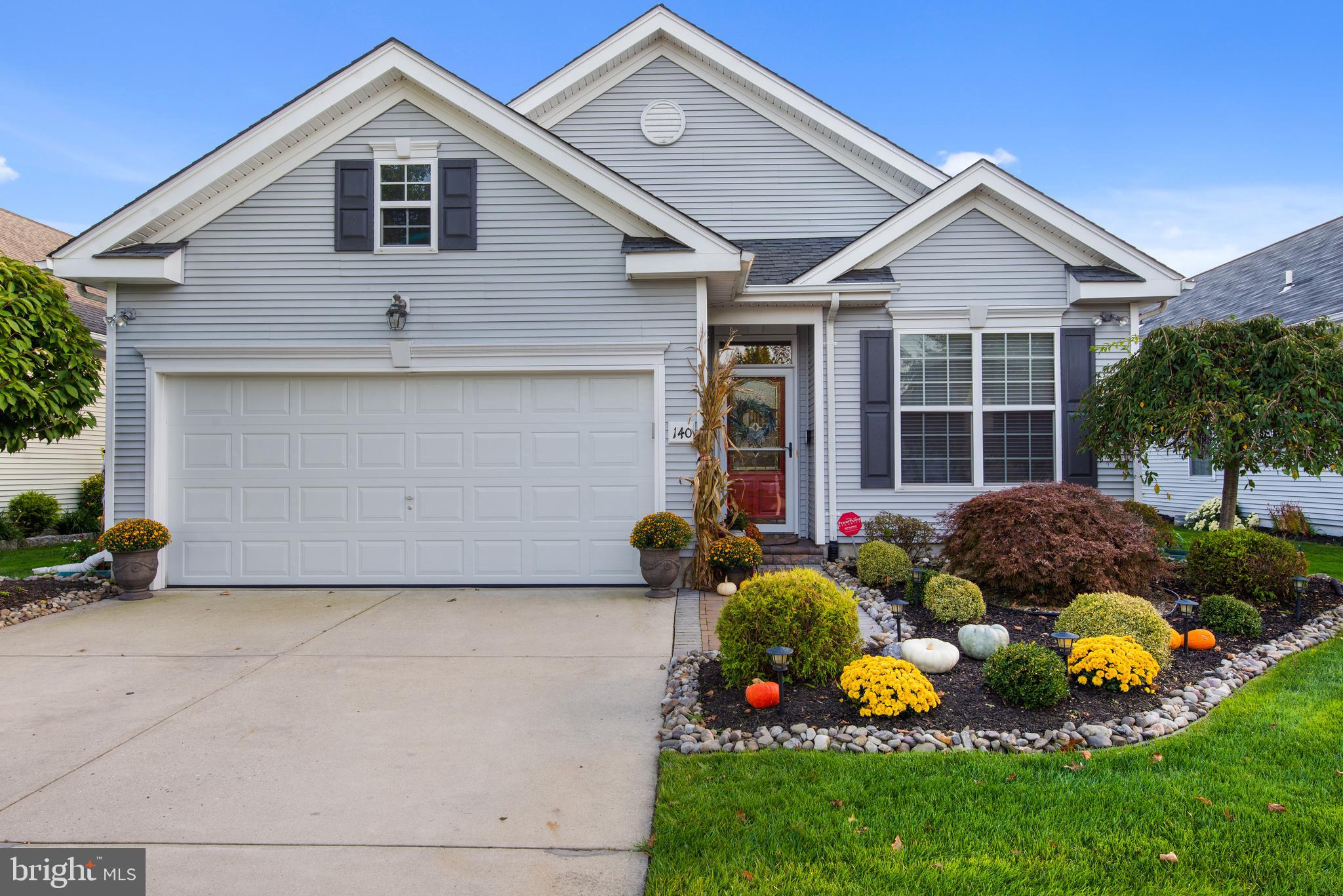 Welcome to 140 Somerfield Rd!