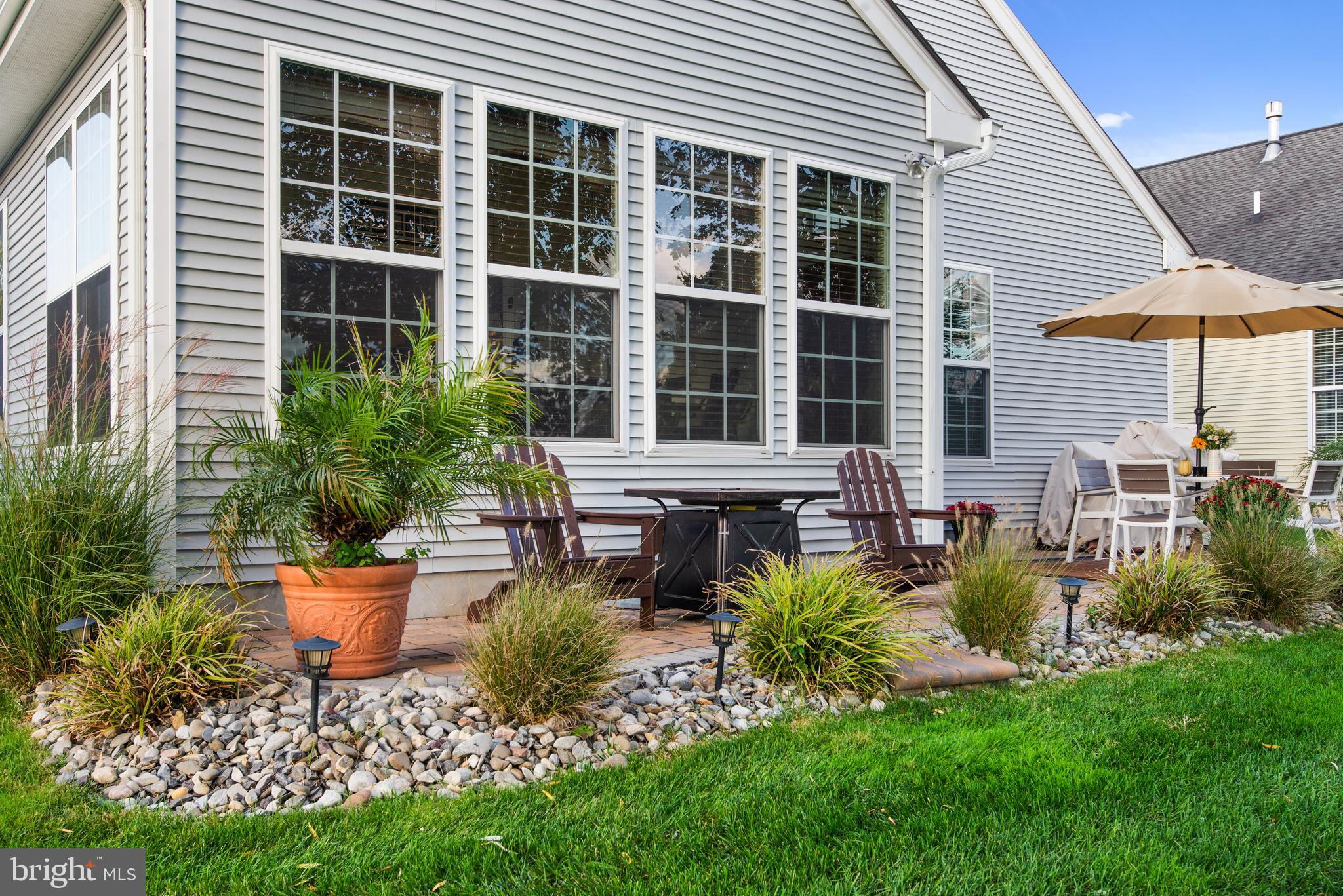140 Somerfield Road Swedesboro, NJ 08085 - Photo 27 of 40 Backyard extended paver patio