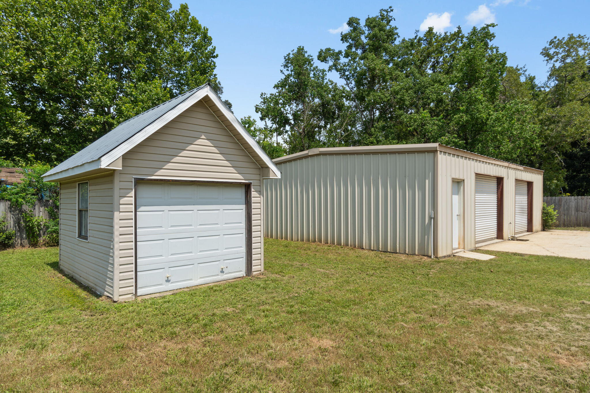 1309 Valley Road Crestview, FL 32539 - Photo 31 of 45 31-web-or-mls-FinalExterior-3