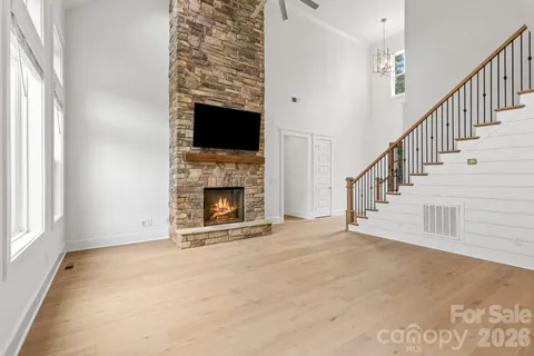 $985,000 | 3207 James Plantation Drive, Denver, NC 28037