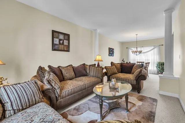 $587,000 | 240 Hearthstone Drive, Bartlett, IL 60103