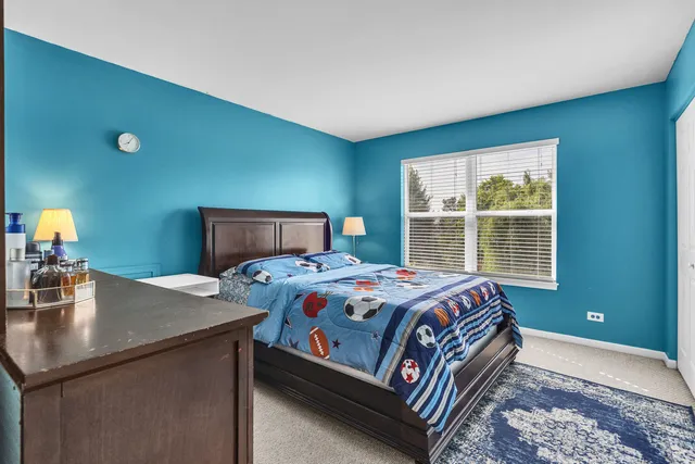 $587,000 | 240 Hearthstone Drive, Bartlett, IL 60103