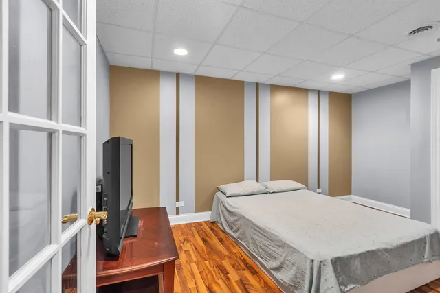 $587,000 | 240 Hearthstone Drive, Bartlett, IL 60103