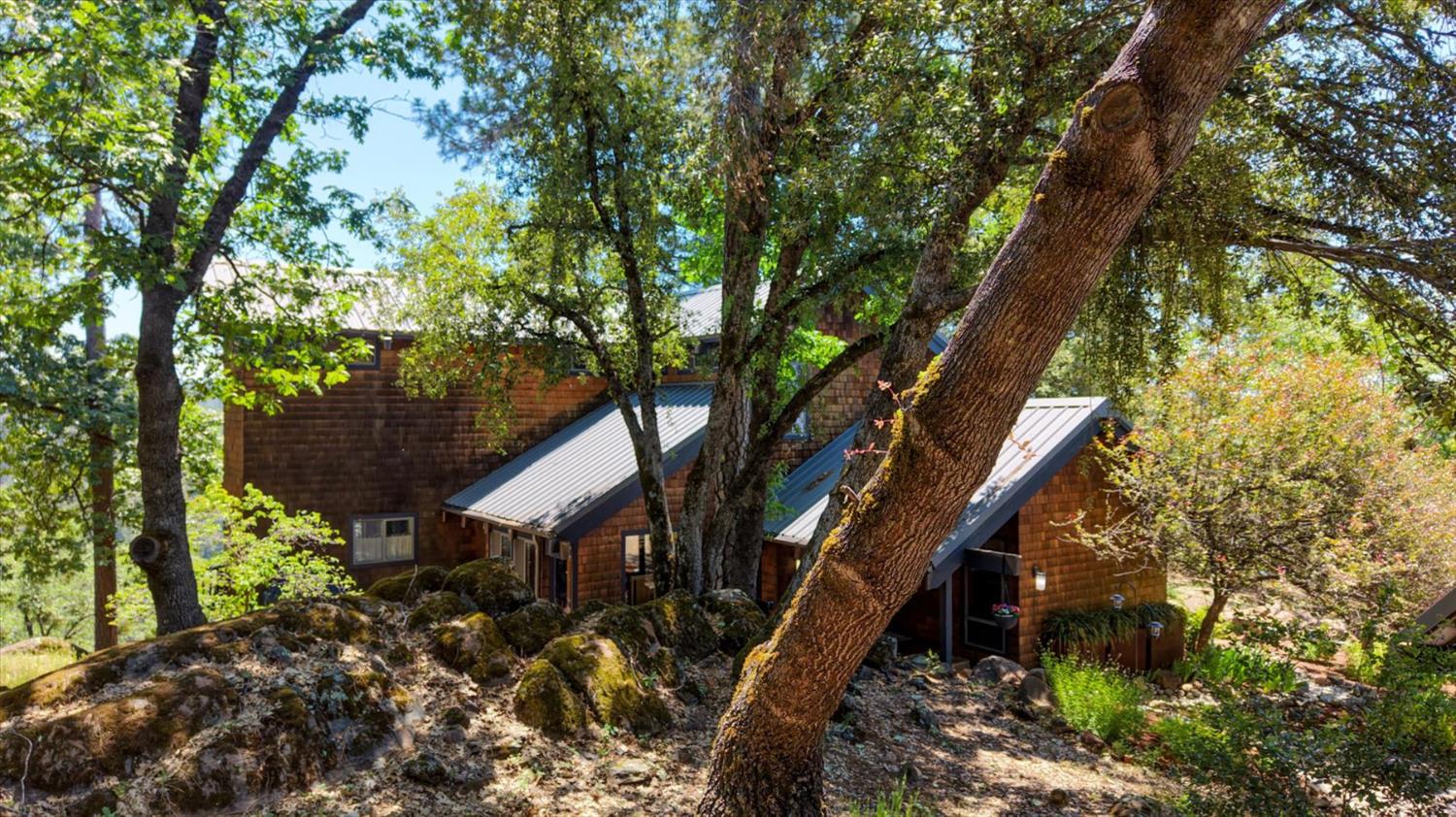 20111 Tanglewood Road Grass Valley, CA 95945 - Photo 74 of 93