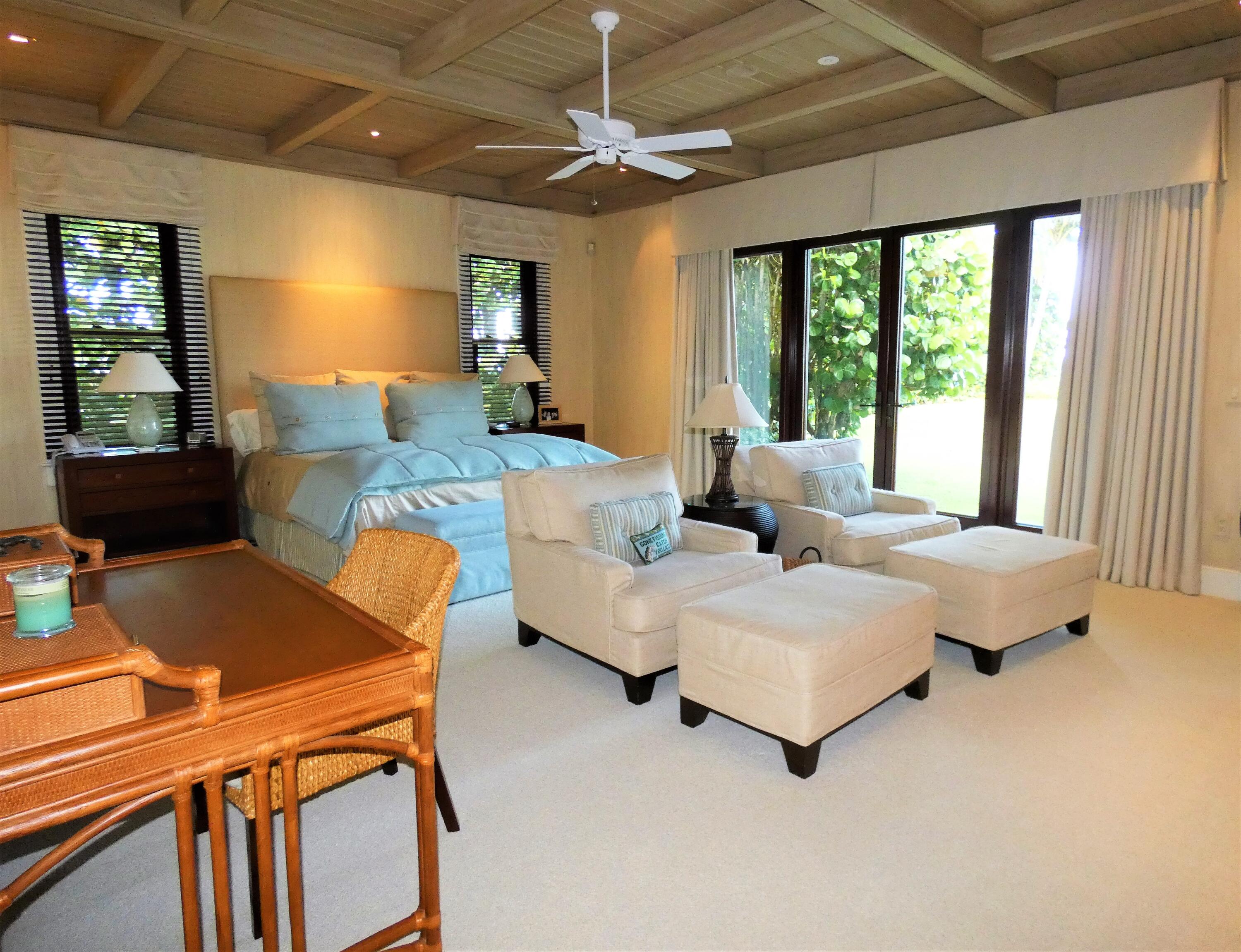 521 South Beach Road Jupiter Island, FL 33455 - Photo 9 of 24 P1000917 (4)