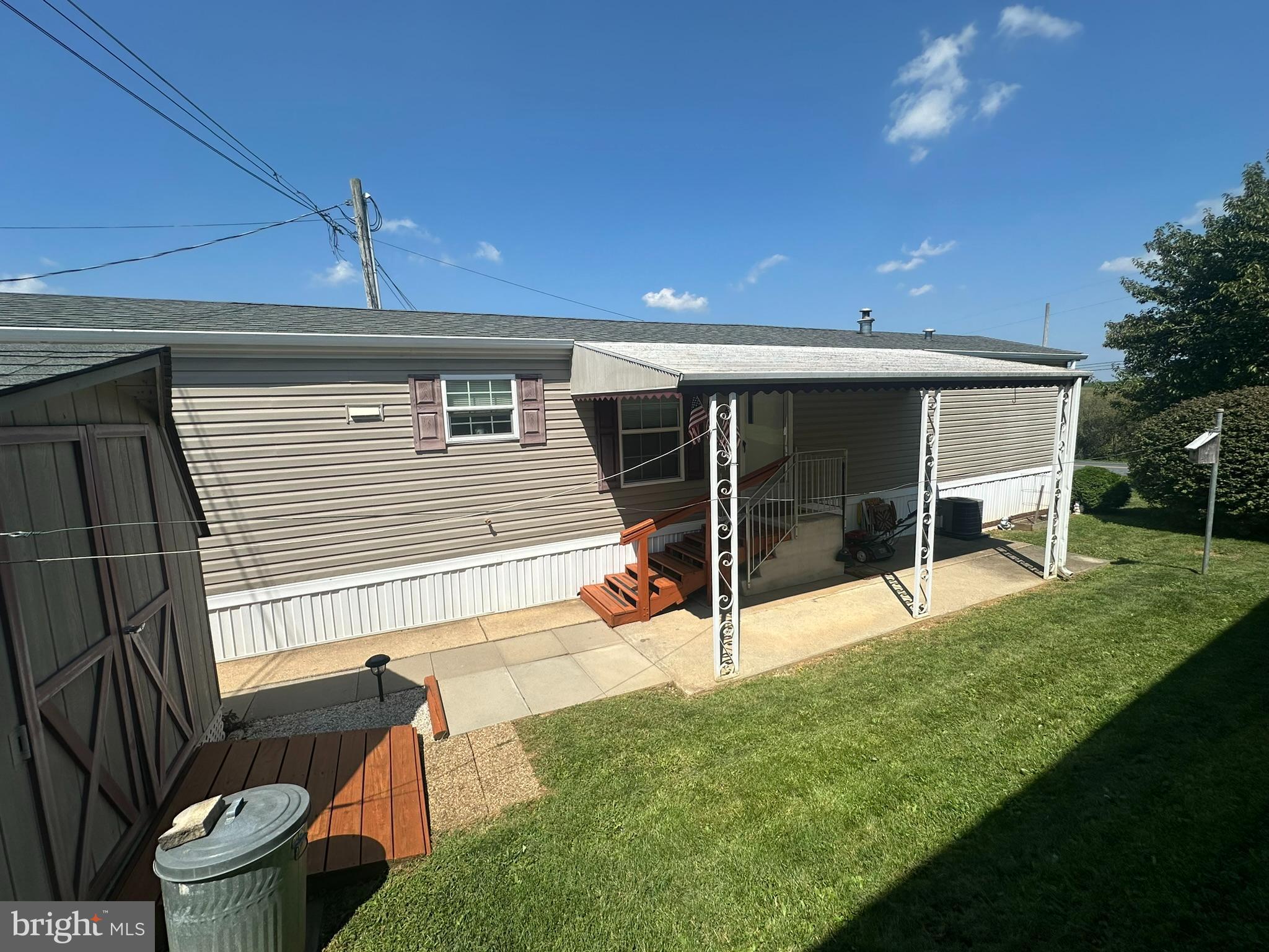 27 Roth Avenue Mertztown, PA 19539 - Photo 6 of 20 Gallery Image 6