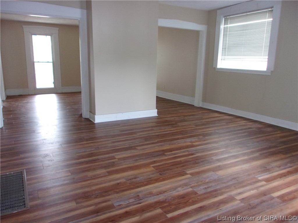 748 West 3rd Street Madison, IN 47250 - Photo 5 of 28 Gallery Image 5