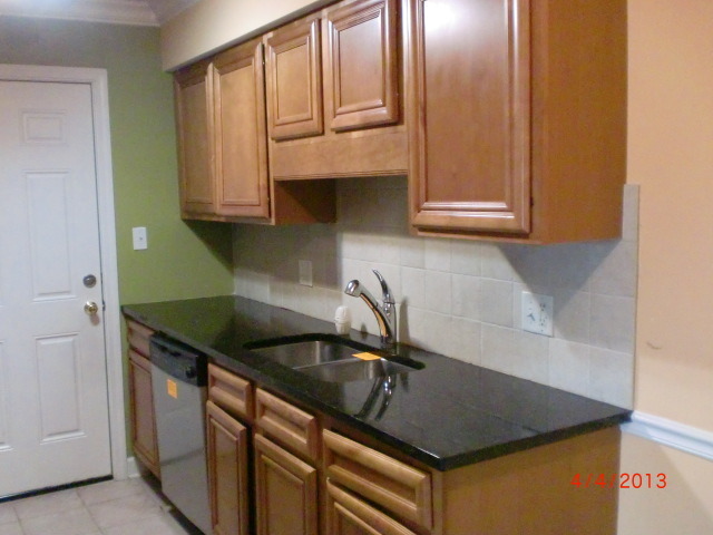 10620 Brooks Lane, Unit C3 Chicago Ridge, IL 60415 - Photo 3 of 8