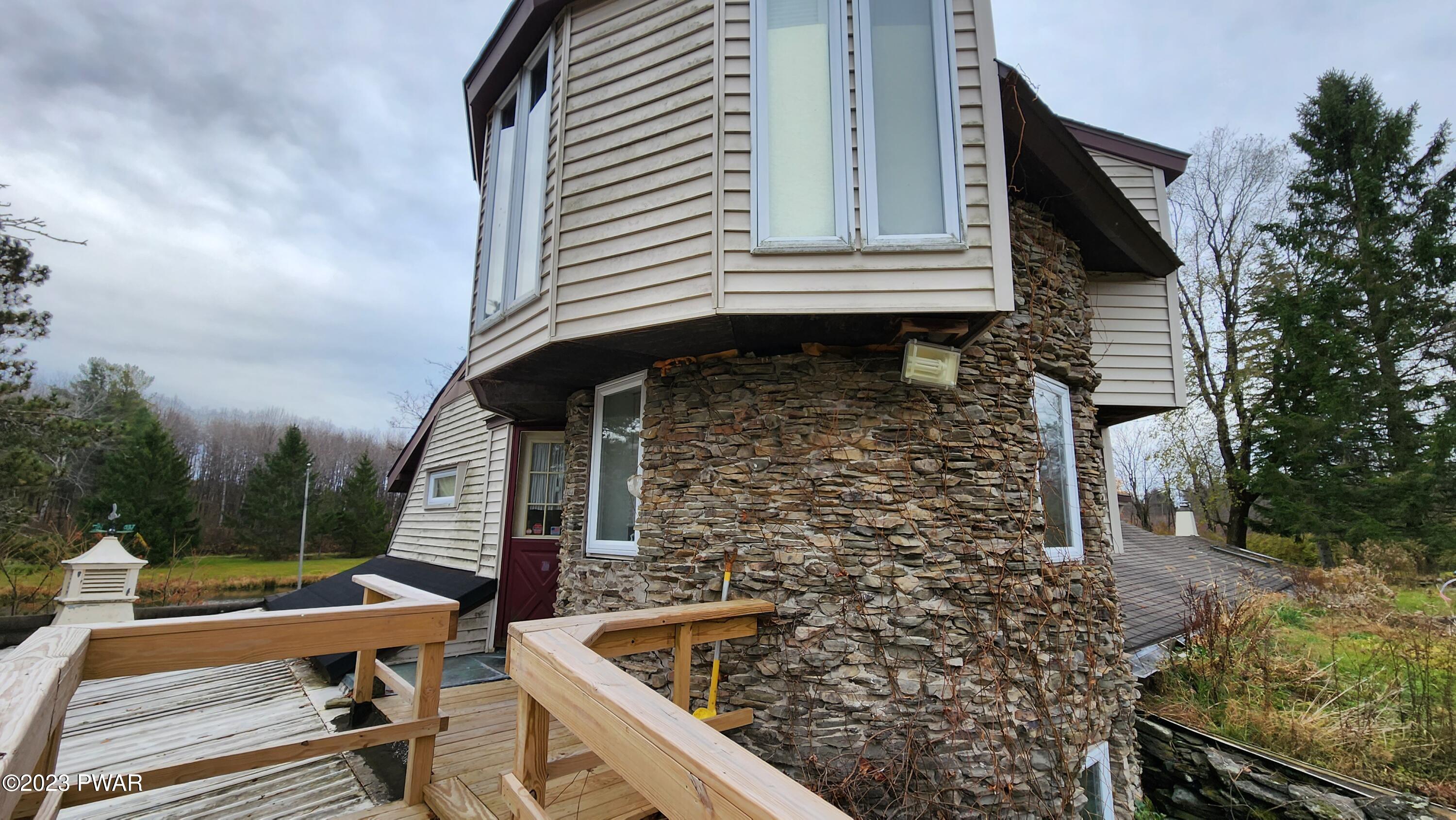 858 Wrighter Lake Road Thompson, PA 18465 - Photo 5 of 46 20231110_130216