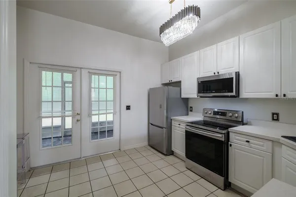 $245,000 | 141 Reserve Circle, Unit 113, Oviedo, FL 32765
