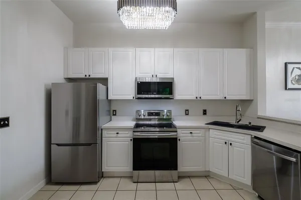 $245,000 | 141 Reserve Circle, Unit 113, Oviedo, FL 32765