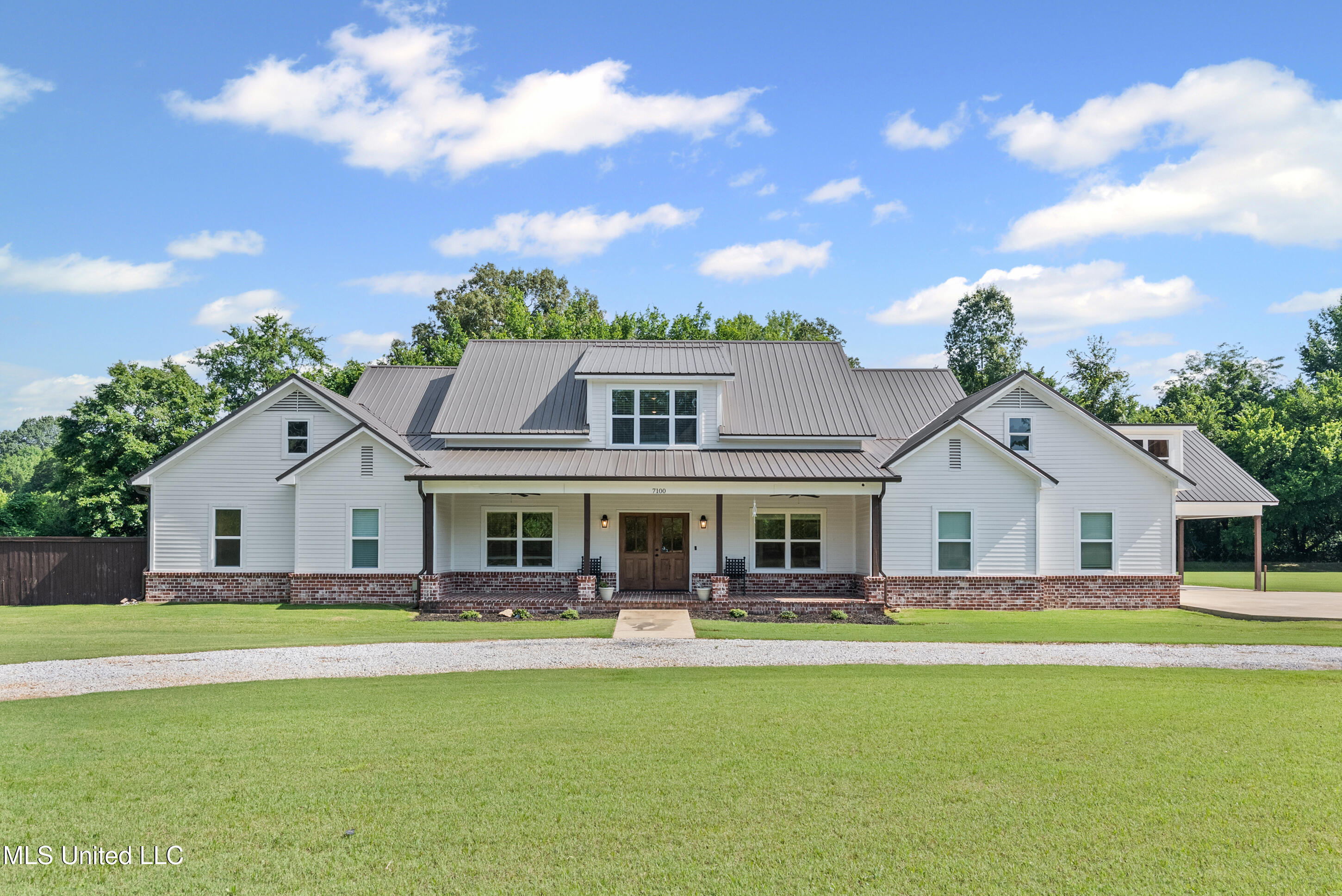 7100 County Line Road Coldwater, MS 38618 - Photo 1 of 36 1_dsc03675