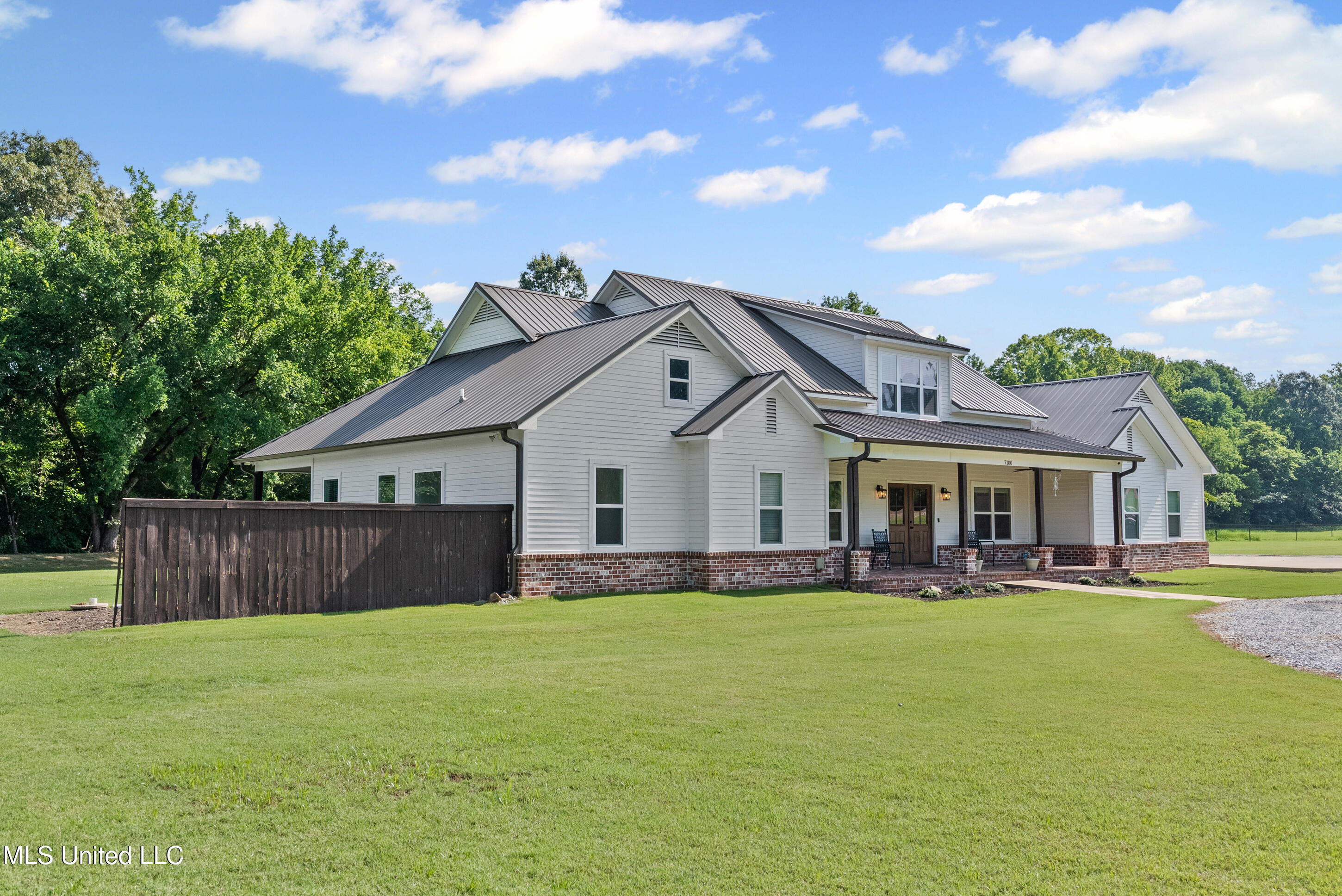 7100 County Line Road Coldwater, MS 38618 - Photo 29 of 36 28_dsc03665
