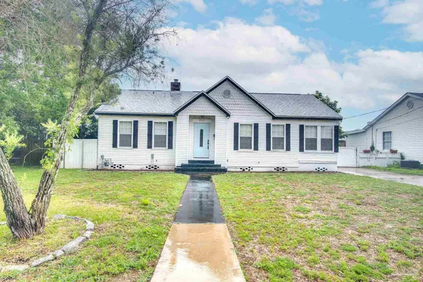 $2,750 | 2012 North 19th Avenue, Pensacola, FL 32503