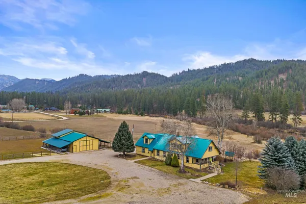 $1,025,000 | 69 River Ranch Road, Garden Valley, ID 83622