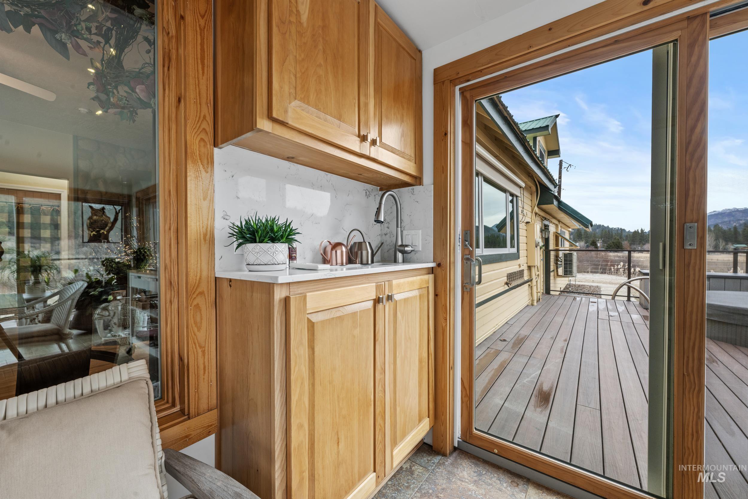 69 River Ranch Road Garden Valley, ID 83622 - Photo 34 of 50 Kitchen featuring tasteful backsplash