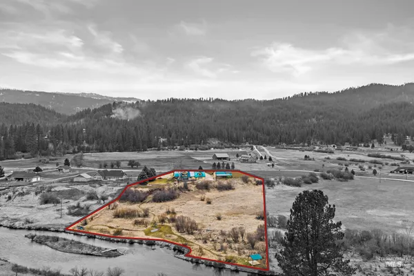 $1,025,000 | 69 River Ranch Road, Garden Valley, ID 83622