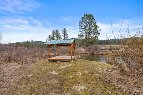 $1,025,000 | 69 River Ranch Road, Garden Valley, ID 83622
