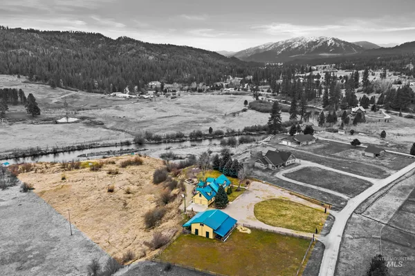 $1,025,000 | 69 River Ranch Road, Garden Valley, ID 83622