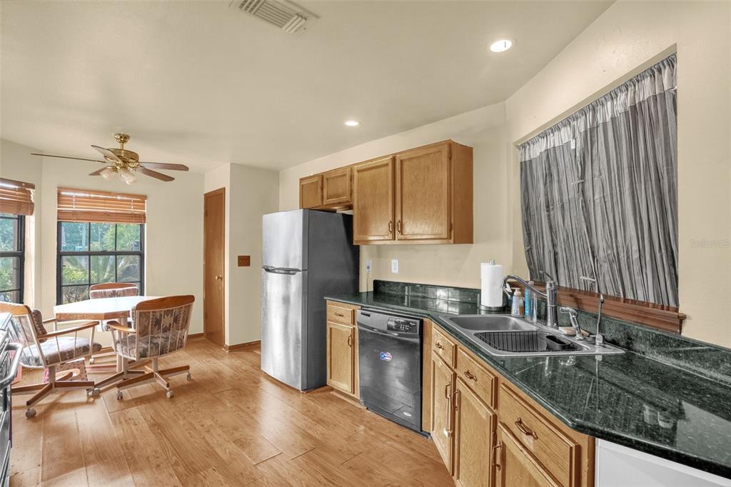 5428 Lighthouse Road Orlando, FL 32808 - Photo 9 of 26