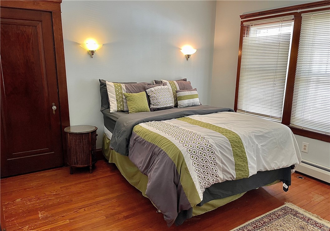 72 Riverfarm Road Cranston, RI 02910 - Photo 14 of 21