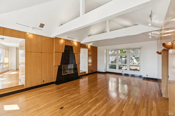 $18,000 | 95 Spring Lane, Tiburon, CA 94920