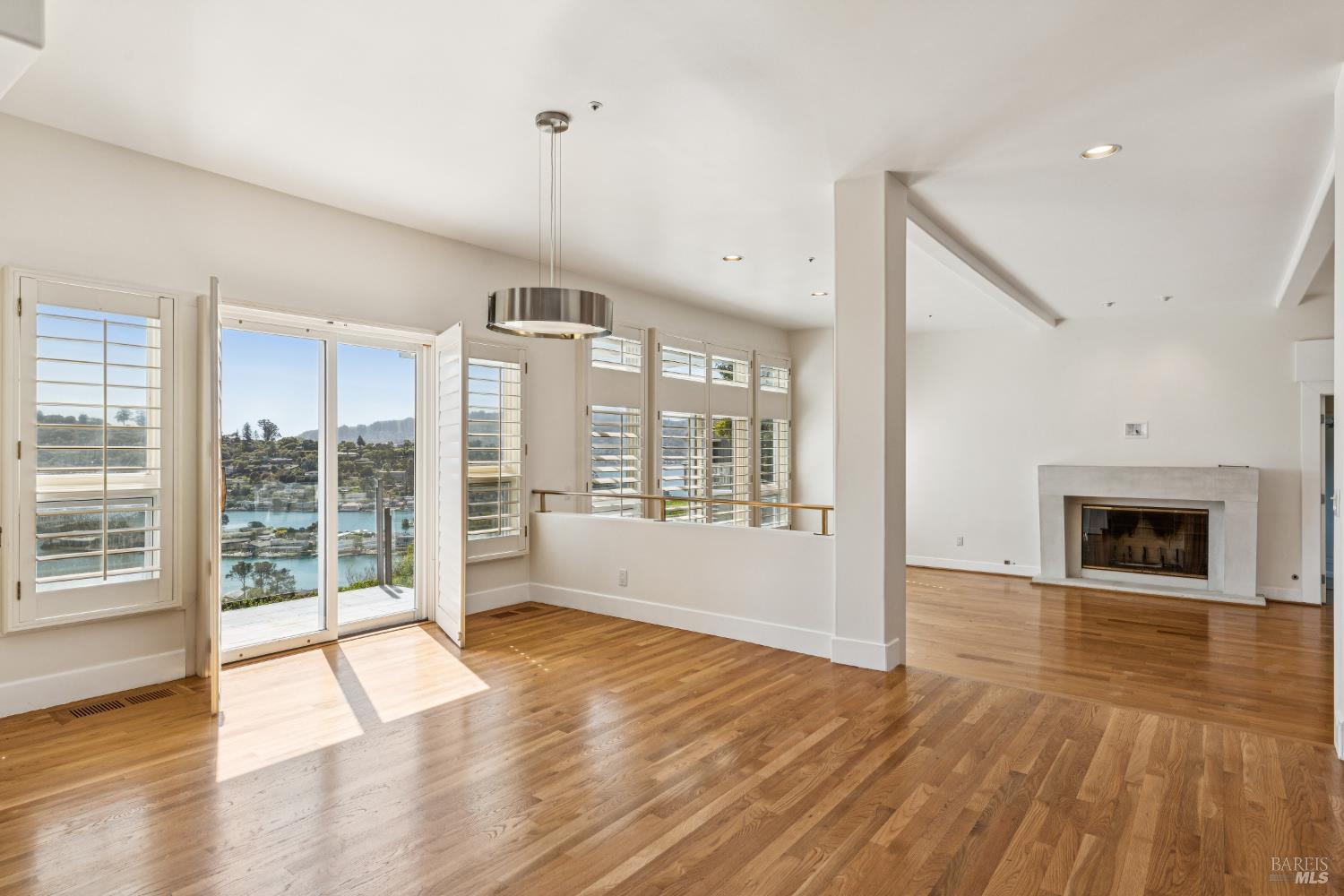 95 Spring Lane Tiburon, CA 94920 - Photo 21 of 60