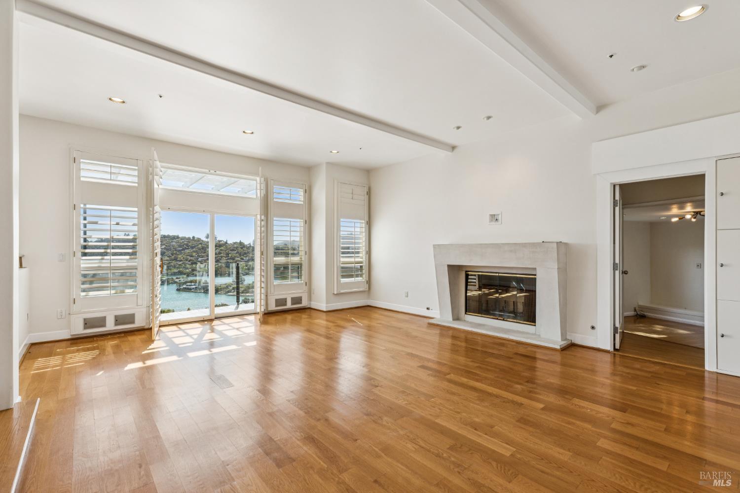 95 Spring Lane Tiburon, CA 94920 - Photo 22 of 60