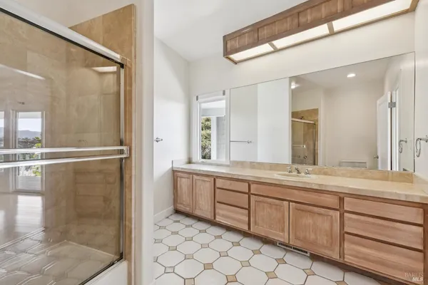 $18,000 | 95 Spring Lane, Tiburon, CA 94920