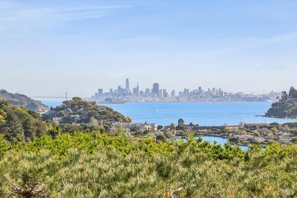 $18,000 | 95 Spring Lane, Tiburon, CA 94920
